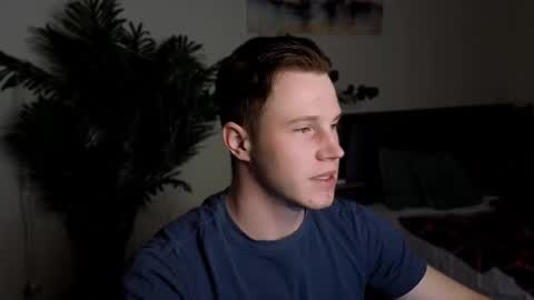 Snapshot of kyle_4u chatting on 02/15/25, 06:44 Kyle online show from 02/15/25, 06:44