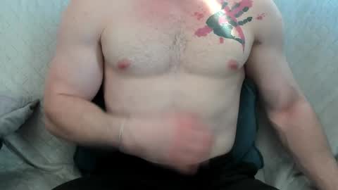 Snapshot of kyle_4u chatting on 12/17/25, 12:22 Kyle online show from 12/17/25, 12:22