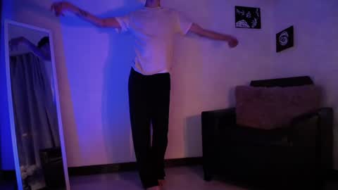 Snapshot of kyle__cooper chatting on 01/21/25, 05:16 Kyle Cooper online show from 01/21/25, 05:16