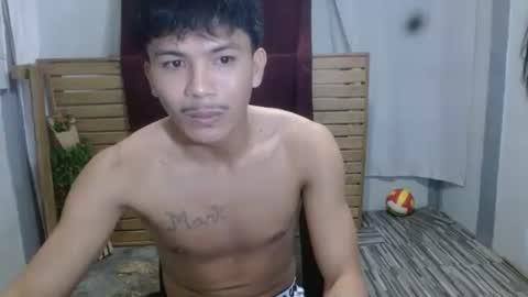 Snapshot of kyle_lourence chatting on 04/22/26, 03:13 kyle_lourence online show from 04/22/26, 03:13