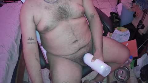 Kyle online show from 10/28/25, 08:18