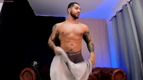 kylenorth_ online show from 04/13/26, 02:33