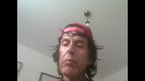 Snapshot of kylestrips4youq chatting on 05/02/26, 12:21 kylestrips4youq online show from 05/02/26, 12:21