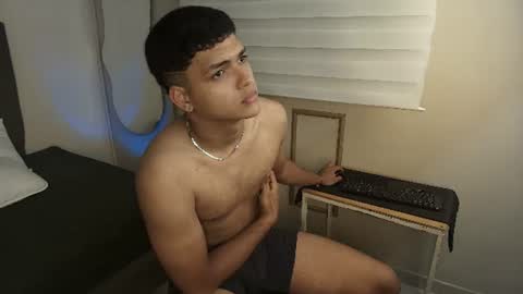 Kyliam online show from 06/27/26, 07:52