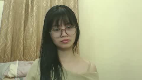 Snapshot of kylie1177 chatting on 11/28/25, 12:24 its me KYLIE online show from 11/28/25, 12:24