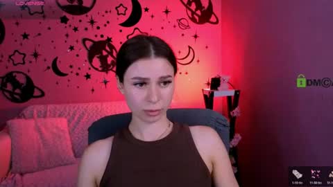 Snapshot of kylie_angel3 chatting on 06/15/26, 09:22 Kylie loves u online show from 06/15/26, 09:22