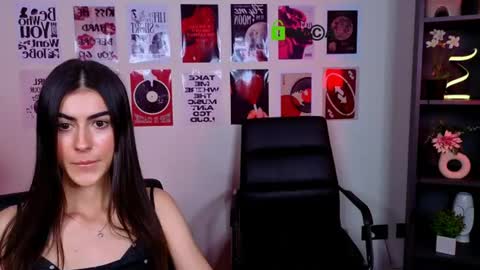 Snapshot of kylie_angel3 chatting on 07/15/26, 09:47 Kylie loves u online show from 07/15/26, 09:47