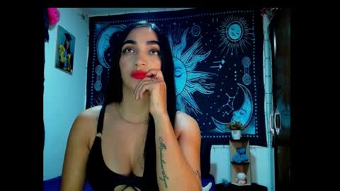 kylie online show from 02/09/25, 12:28