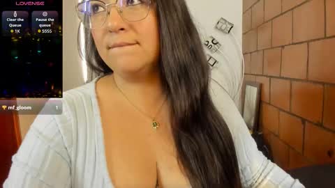 Snapshot of kylie_daniiels chatting on 01/06/26, 05:05 Kylie online show from 01/06/26, 05:05