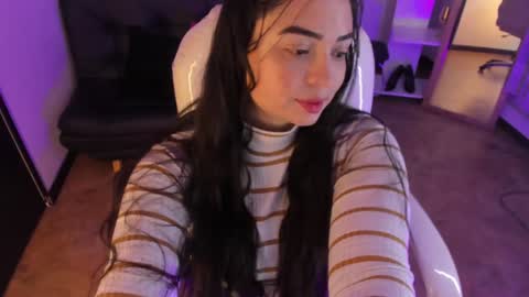 kylie online show from 01/02/25, 01:30