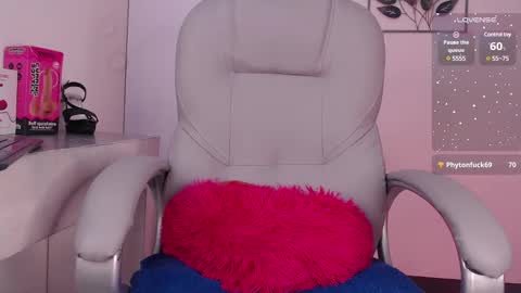 Kylie Myers online show from 01/25/25, 03:52