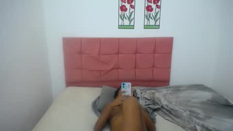 Snapshot of kylie_hot34 chatting on 01/09/25, 02:11 kylie_hot34 online show from 01/09/25, 02:11