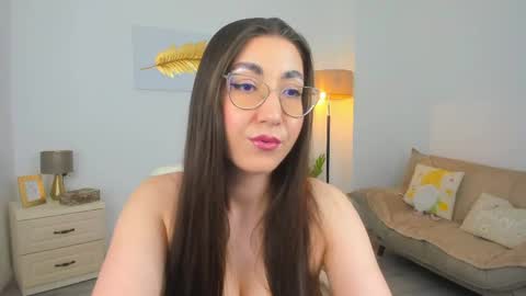 Snapshot of kylie_kathy chatting on 04/20/26, 07:04 Kylie online show from 04/20/26, 07:04