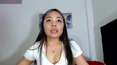 Snapshot of kylie_loveee chatting on 02/26/26, 03:05 Paola online show from 02/26/26, 03:05