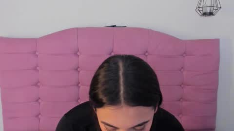 kylie_ls online show from 10/11/25, 01:49