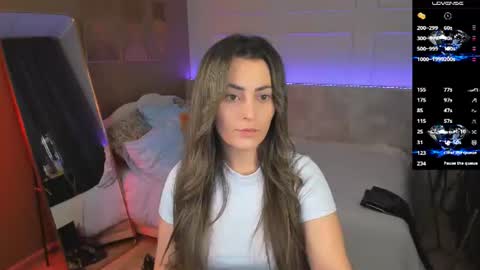 Snapshot of kylie_mellow chatting on 07/08/26, 05:34 Kylie online show from 07/08/26, 05:34