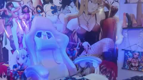 Snapshot of kylie_moan chatting on 10/02/25, 05:14  KYLIE online show from 10/02/25, 05:14