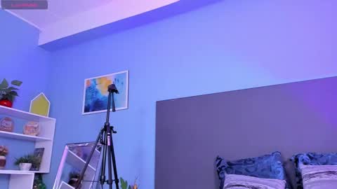 Snapshot of kylie_reyes chatting on 12/28/24, 01:18 Kylie Reyes online show from 12/28/24, 01:18