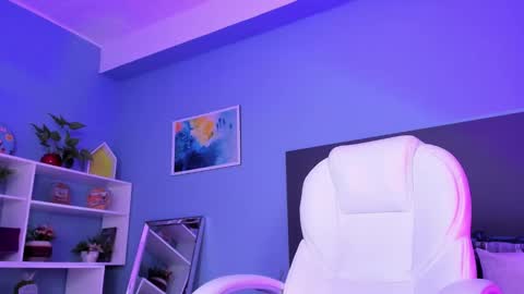 Snapshot of kylie_reyes chatting on 01/31/25, 01:11 Kylie Reyes online show from 01/31/25, 01:11