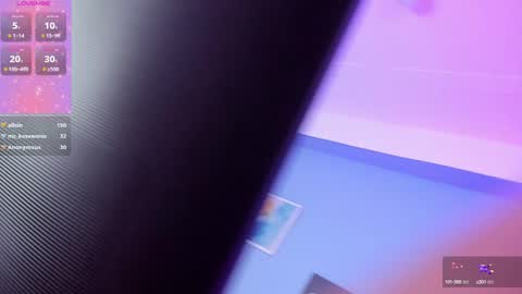 Snapshot of kylie_reyes chatting on 02/27/25, 01:48 Kylie Reyes online show from 02/27/25, 01:48