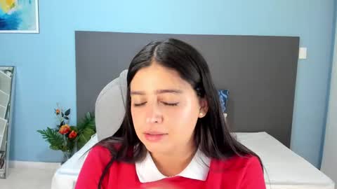 Snapshot of kylie_reyes chatting on 09/09/25, 07:46 Kylie Reyes online show from 09/09/25, 07:46