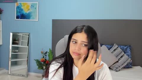 Snapshot of kylie_reyes chatting on 10/25/25, 07:30 Kylie Reyes online show from 10/25/25, 07:30