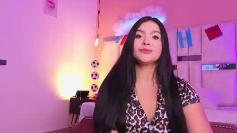Snapshot of kylie_river chatting on 06/25/26, 11:15 Kylie online show from 06/25/26, 11:15