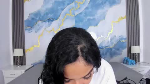 Kaylie And Jhony online show from 11/26/25, 07:48