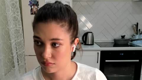 Din online show from 11/24/25, 09:14