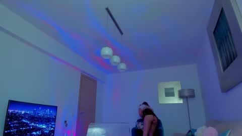 KYLIE online show from 12/16/24, 07:04