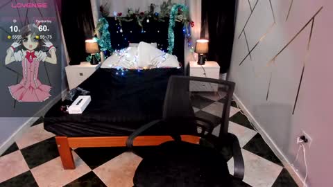 Snapshot of kyliejennerr_1 chatting on 12/23/24, 11:57 Kylie online show from 12/23/24, 11:57