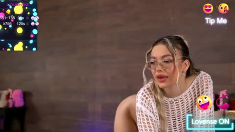 Kylie online show from 12/18/24, 10:13