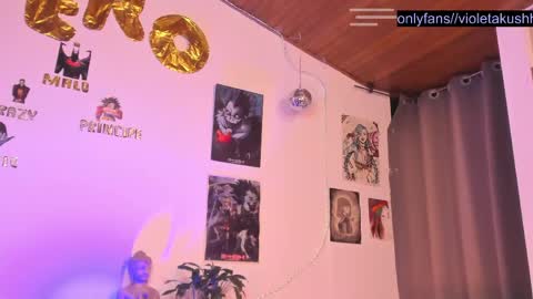 Snapshot of kyliekandy chatting on 05/19/26, 01:56 online show from 05/19/26, 01:56