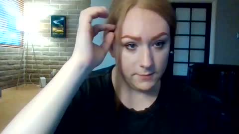 kylieredd online show from 05/05/26, 01:35
