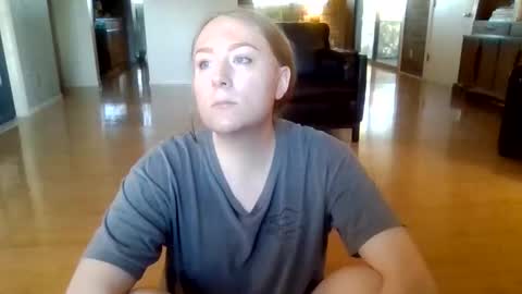 kylieredd online show from 05/09/26, 01:11