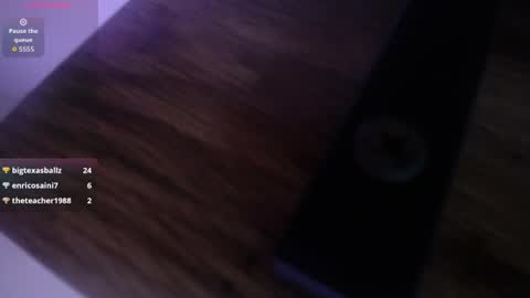 Snapshot of kylievoosx18 chatting on 07/14/26, 02:05 kylievoosx online show from 07/14/26, 02:05