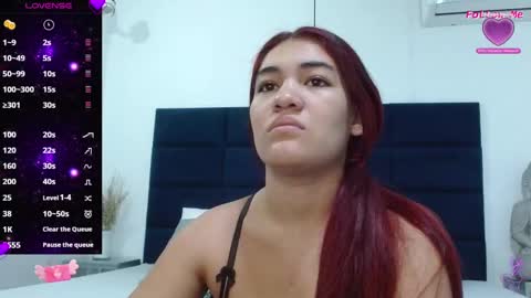 Snapshot of kyliiebaker chatting on 09/22/25, 11:23 Kylie online show from 09/22/25, 11:23