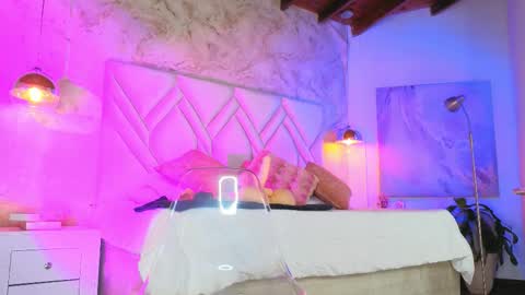 Kyle online show from 11/18/25, 11:25