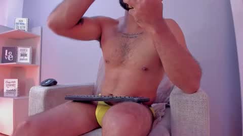 Kylliam Levis online show from 03/30/26, 08:10