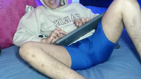 kym629357 online show from 11/29/25, 06:44