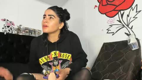 call me kim  online show from 11/21/25, 08:40