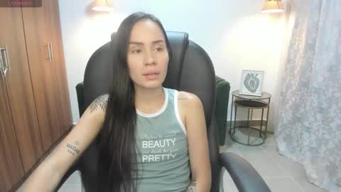 Kymberly online show from 10/17/25, 11:24