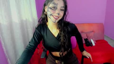 Kym Giraldo online show from 10/27/25, 05:00