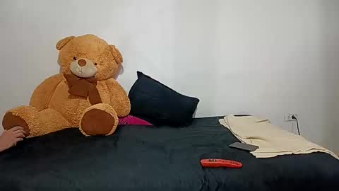 Snapshot of kyogo_zemog chatting on 03/18/26, 01:53 Kyogo zemog online show from 03/18/26, 01:53