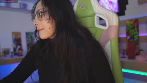 Snapshot of kyomi_chang chatting on 01/20/25, 02:25 Kyomi online show from 01/20/25, 02:25