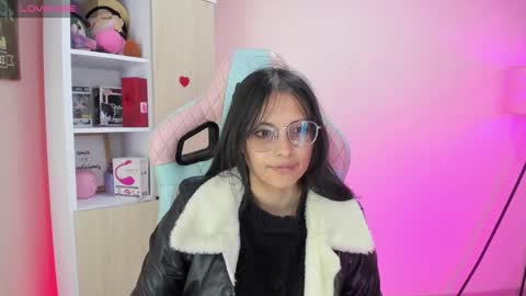 Snapshot of kyomi_chang chatting on 02/05/25, 12:27 Kyomi online show from 02/05/25, 12:27