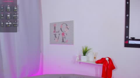 Alejandra online show from 01/27/25, 10:49