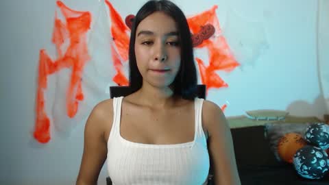 Kyra  online show from 10/22/25, 12:38