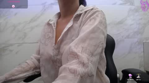 Snapshot of kyra_jeet chatting on 03/30/26, 12:39 Kyra online show from 03/30/26, 12:39