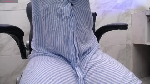 Snapshot of kyra_jeet chatting on 04/11/26, 11:58 Kyra online show from 04/11/26, 11:58